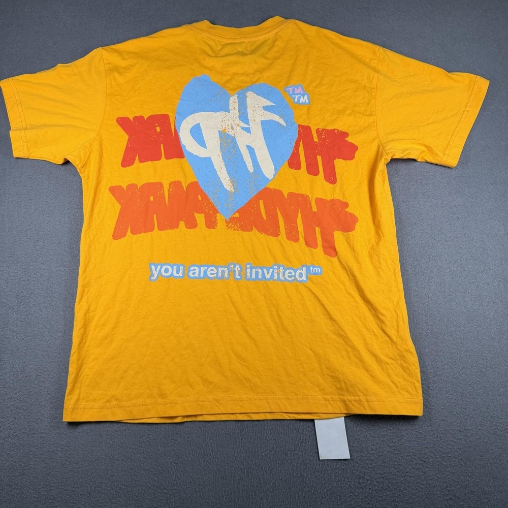 HydePark Shirt Mens Small Yellow Heart You Aren't Invited Graphic Tee Streetwear